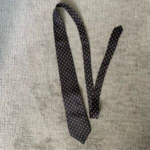 Black vintage silk tie by Wembley